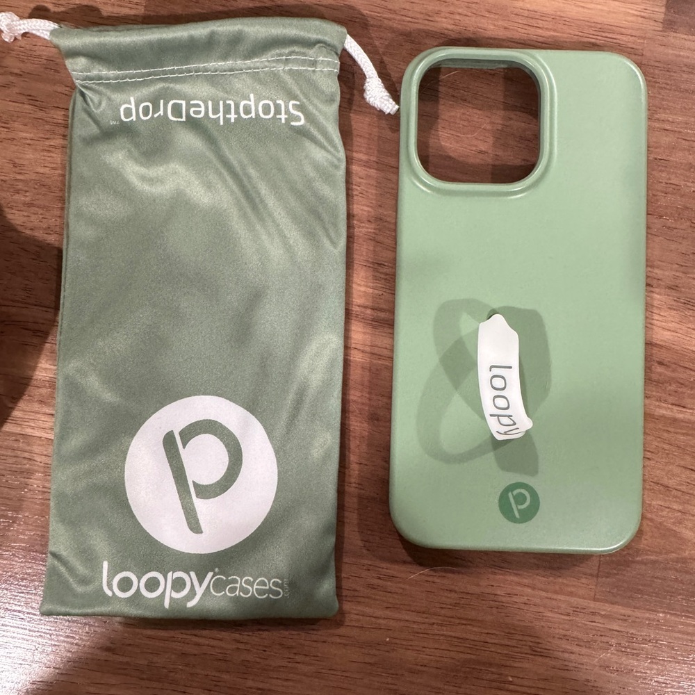 iPhone 13 Pro Max loopy cell phone case